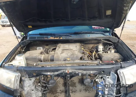 2013 Toyota Tundra Grade 4.6L V8 из США, поврежденный, VIN 5TFEM5F15DX064734